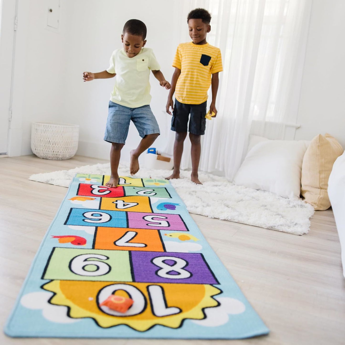 Hop & Count Hopscotch Rug 96152 (Melissa & Doug)