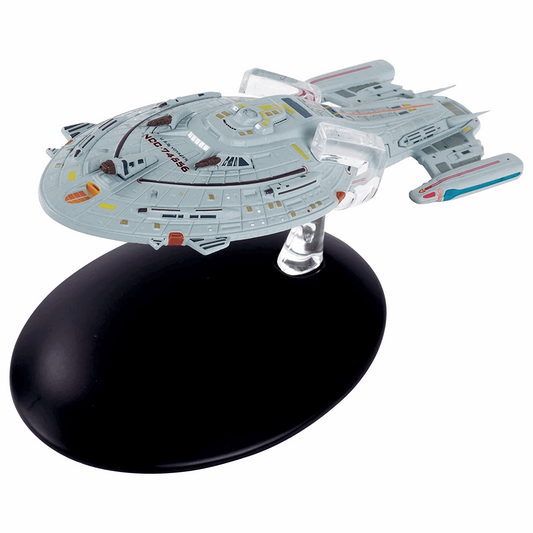 #132 Warship Voyager Model Diecast Ship (Eaglemoss / Star Trek)