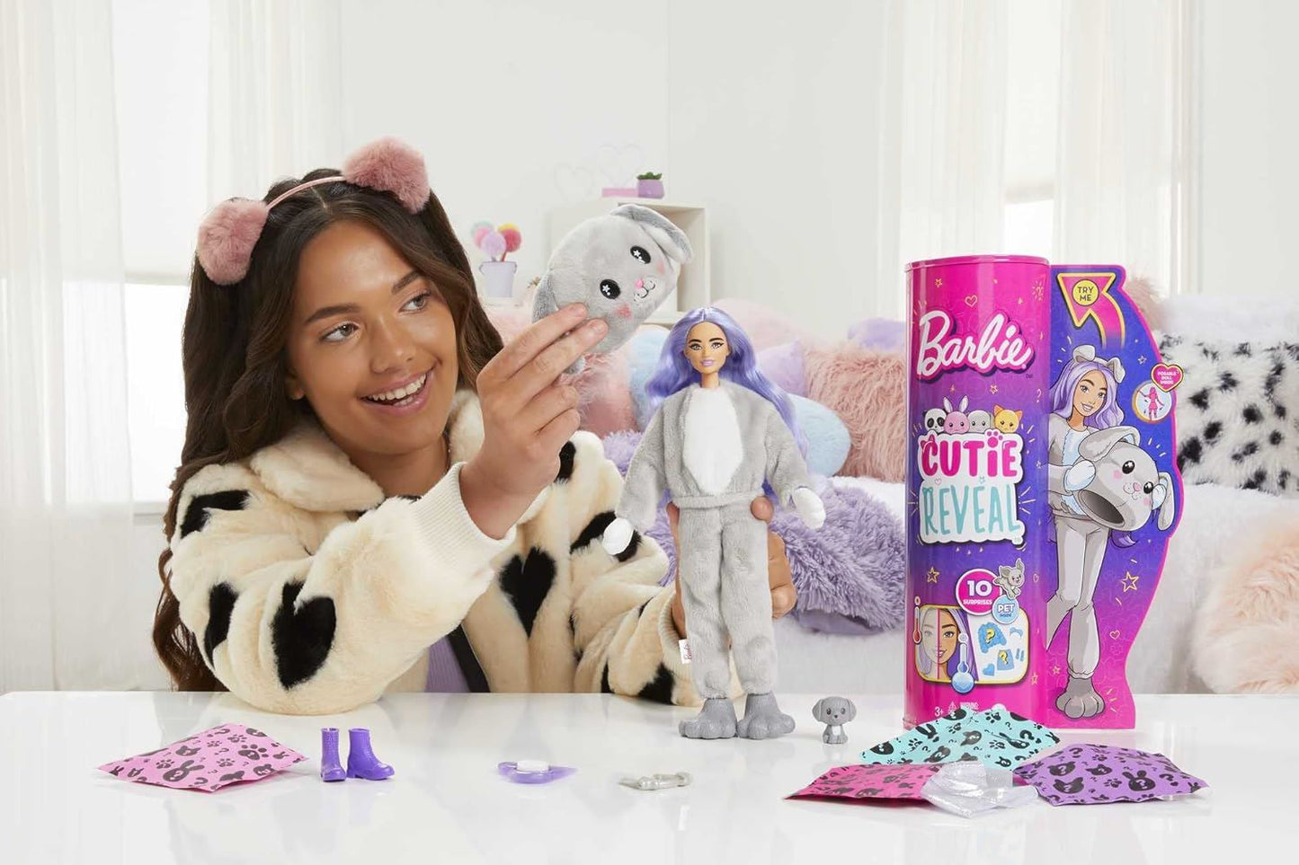 Puppy Cutie Reveal Doll with Plush Costume & 10 Surprises HHG21 (Barbie)
