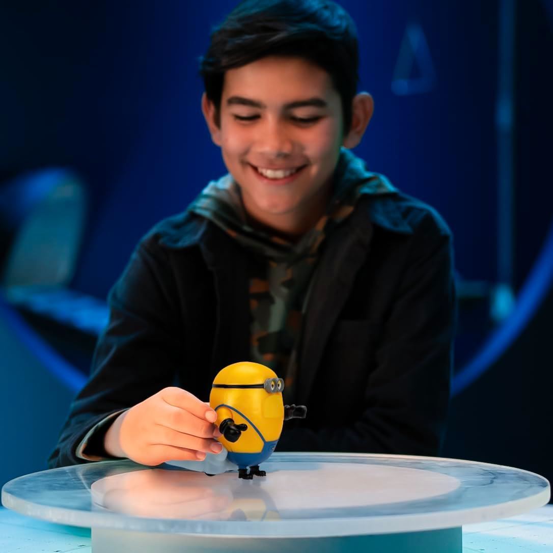 Speed Burst MEGA MINION DAVE 59280 Action Figure (Despicable Me 4)