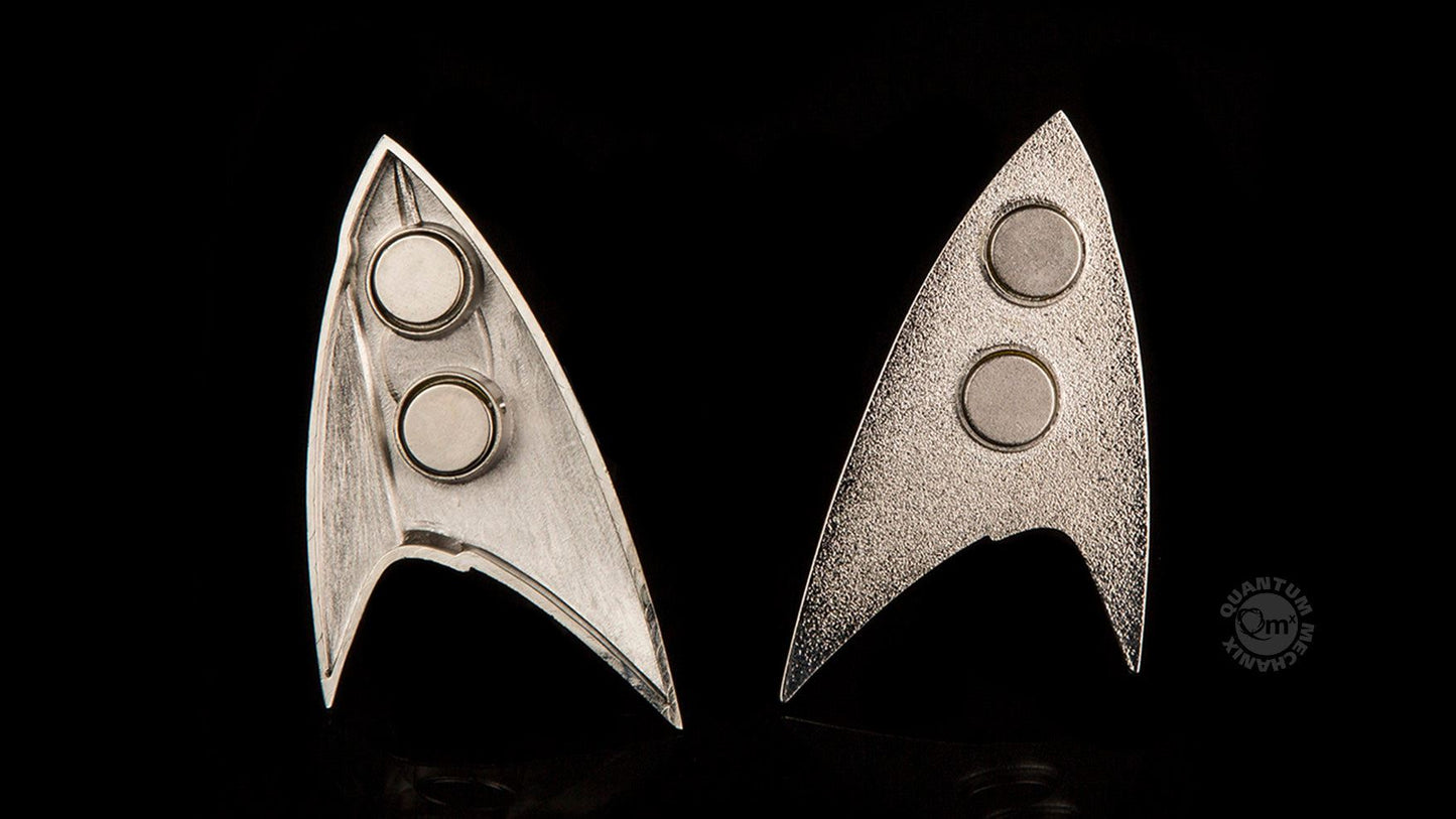 Star Trek Discovery MEDICAL Starfleet Magnetic Badge 1:1 Prop (Star Trek / QMx)