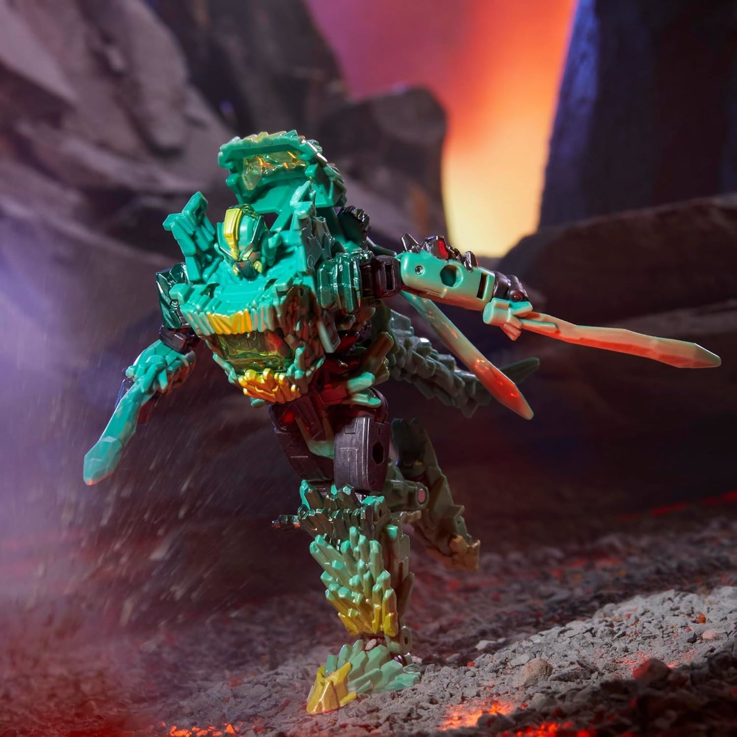 Deluxe Class Infernac Universe Shard (Armorizer) 8529 Action Figure (Takara TOMY / Transformers: Legacy United)