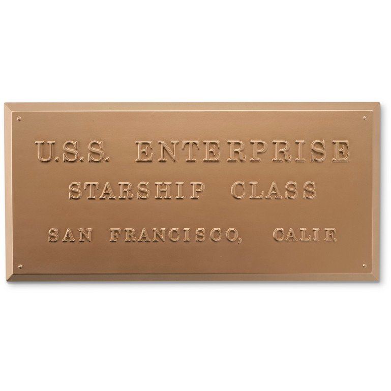 No. 4 U.S.S. Enterprise NCC-1701 Model Plaque TOS (Eaglemoss / Star Trek)